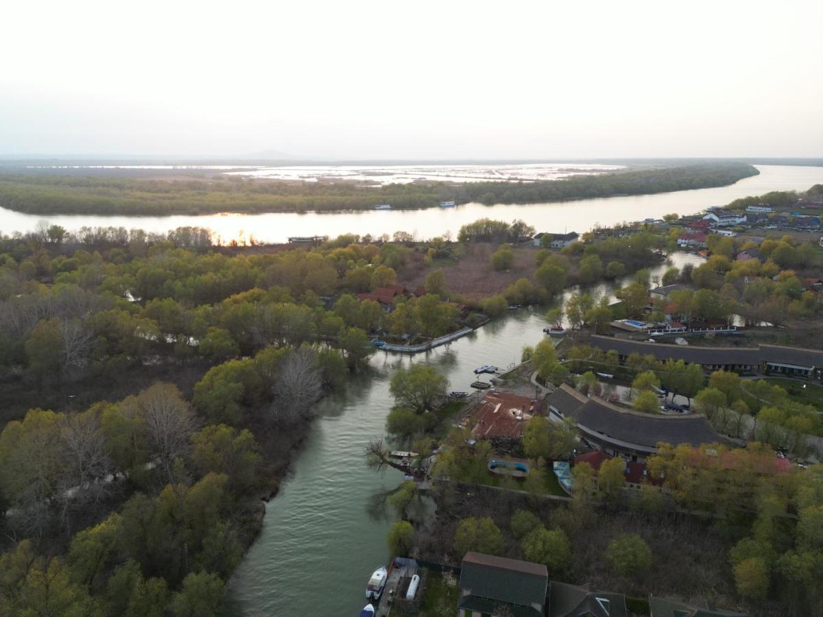 Pensiunea Uzlina Tulcza Zewnętrze zdjęcie